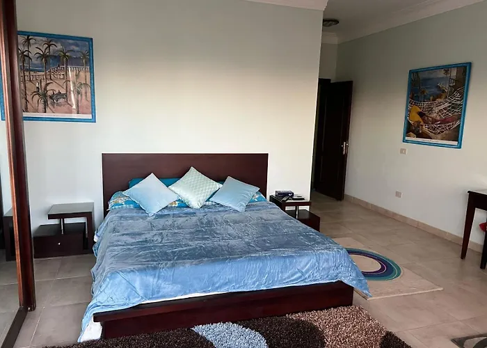 Villa La Vista 5 Beachfront 265m Luxury Ain Suchna
